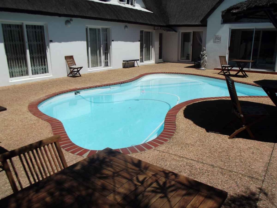 10 Bedroom Property for Sale in Milnerton Central Western Cape